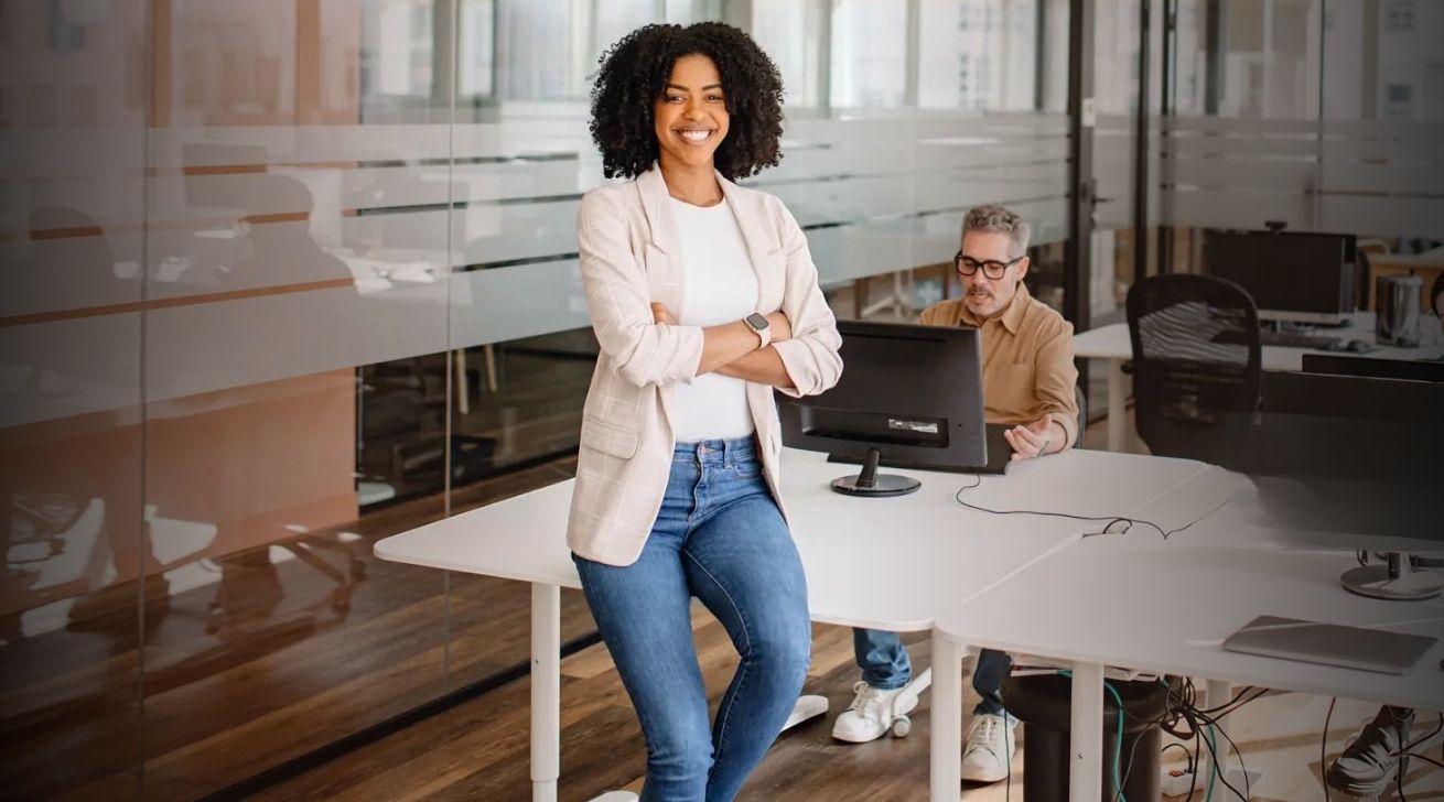 Top 5 Benefits of Ergonomic Desks for South African Professionals