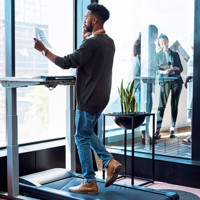 The Most Common Mistakes When Using a Standing Desk – And How to Fix Them